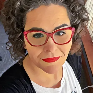 Teri E.