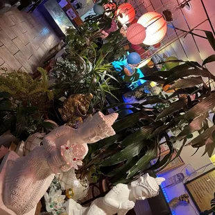 Entryway and seating area