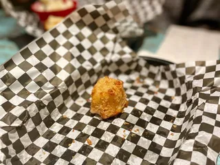 Woody's Roadside - Ocean Springs