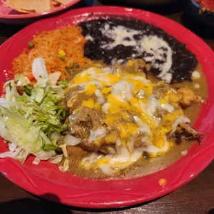 Chile relleno with green chile pork &amp; black beans and rice