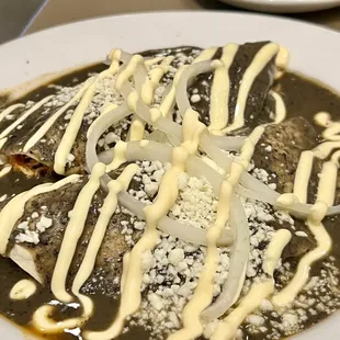 Enfrijoldas Oaxaquenas