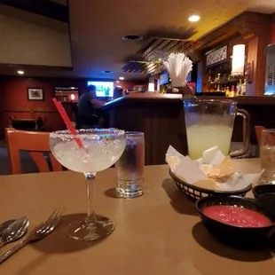 House margaritas and chips