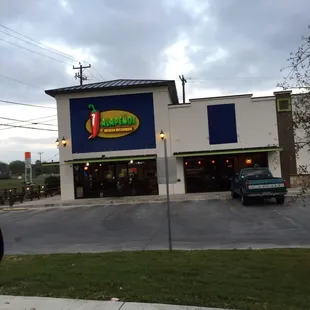 A place for breakfast tacos.