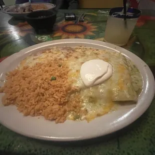 Enchiladas Suizas with cheese