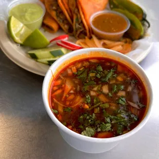 soups and chowder, soup, chowder, food