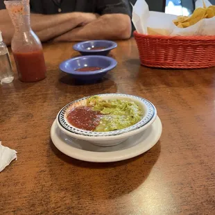 Really, this green goo was NOT real guacamole and our server admitted it was from a jar!