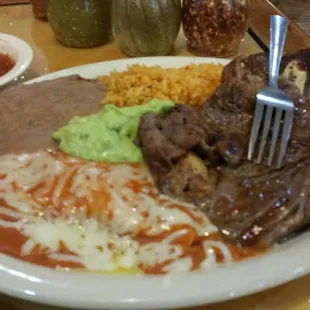 Carne Tampiquena.  Good but the steak was too salty.