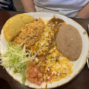 a plate of mexican food