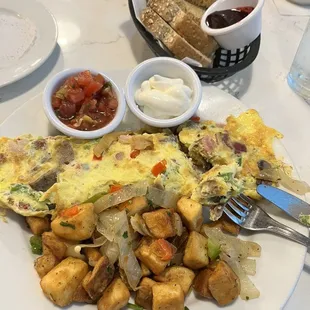 Kitchen Sink Omelette