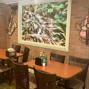 Plenty of seating - inside and out.