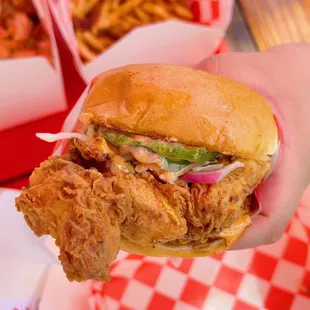 poultry, chicken wings and fried chicken, bbq wings, fried chicken, food, chicken wings, fried chicken wings, chicken, bbq chicken