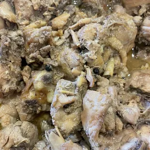 a close up of a chicken dish