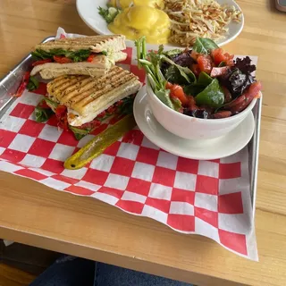 Pesto Chicken Panini