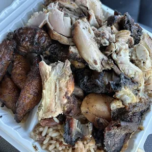 Jerk chicken, rice and plaintains