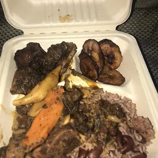 Oxtail meal