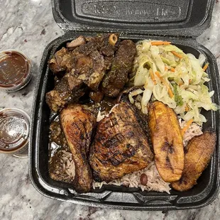 2 meat combo: jerk chicken and oxtail