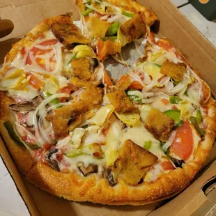 Small veggie pizza, added artichoke