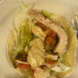 Jerk chicken taco