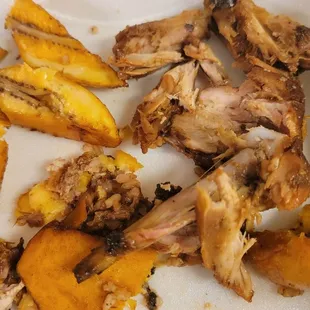 Uncooked plantains and dry chicken