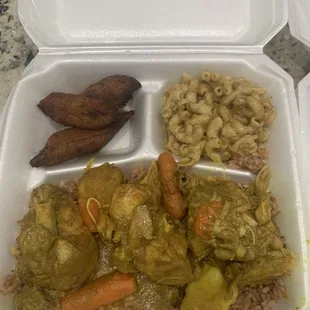 Curry Chicken with Rice &amp; Peas