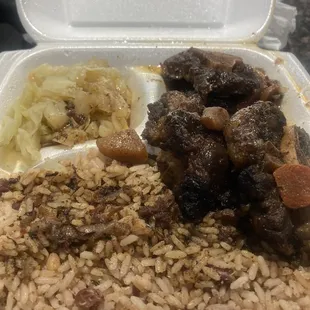 Oxtail w/ rice and peas &amp; cabbage