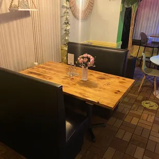 a table and chairs in a restaurant