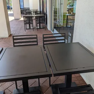 Plenty of outdoor seating