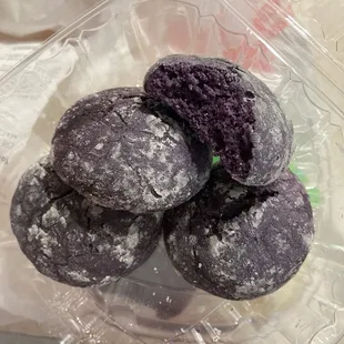 Ube crinkle cookies. Recipe is missing something