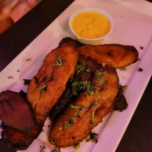 08.14.23 Cinnamon-Dusted Plantains