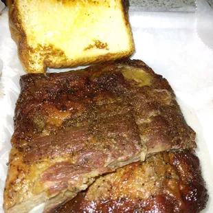 Rib Sandwich that barely fit on the bread