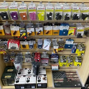 STORE INTERIOR- SPEED LOADERS, SNAP CAPS, HEARING PROTECTION, ETC.
