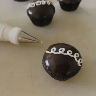 Hostess with the Mostess