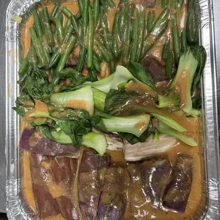 Beef Kare-Kare Tray