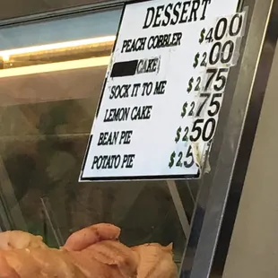 You can get dessert here too!