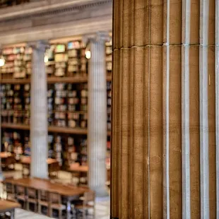 Interior columns made from Kettle River sandstone at the James J. Hill Center.