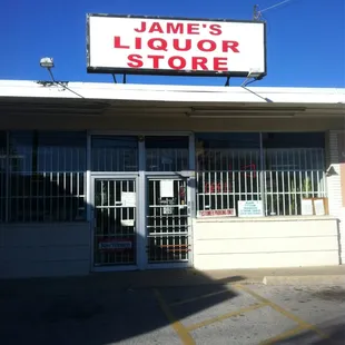 the front of james&apos;s liquor store