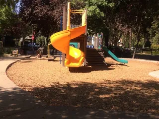 East Lawn Children's Park