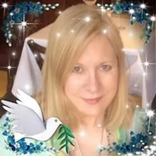 Robyn R.