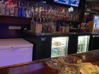 Uncle Bently's Pub & Grill