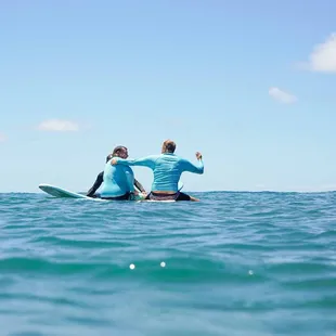 Jamie O'Brien Surprised Mike Gladwell ... "Best Day Ever!"