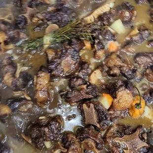 Oxtails