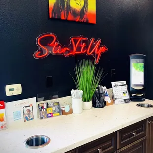 Straws &amp; napkins counter