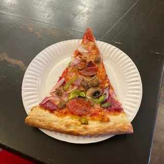 1. Jamra Special Pizza