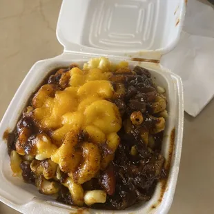 Mac and Cheese Oxtail gravy