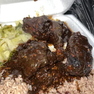 Jerk chicken, rice &amp; cabbage