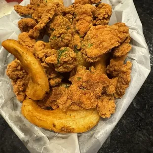 Kids Popcorn chicken with sidewinder fries