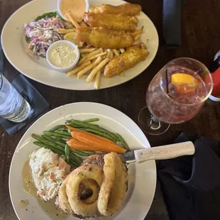 Midtown Meatloaf, Fish &amp; Chips, and White Jams Sangria