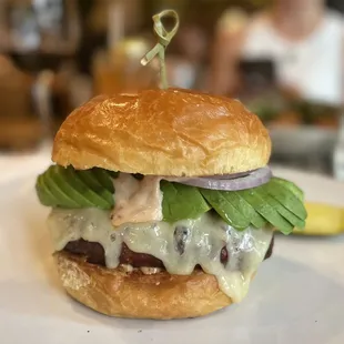 Jams Burger with Avocado