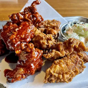 chicken wings and coleslaw
