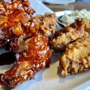 chicken wings and coleslaw